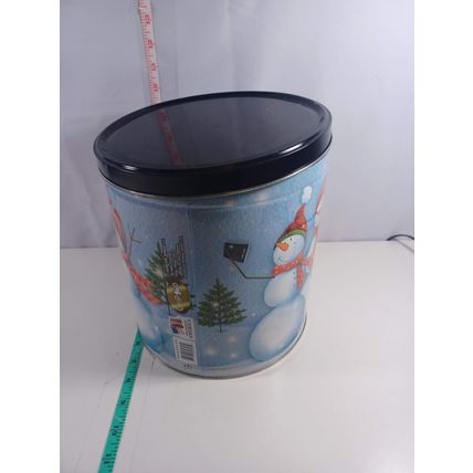 Vintage Snowman Family Tin. 9 Diameter x 9 Deep. Great For Gifting good