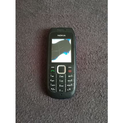 Nokia 1616 phone for sale,broken screen!