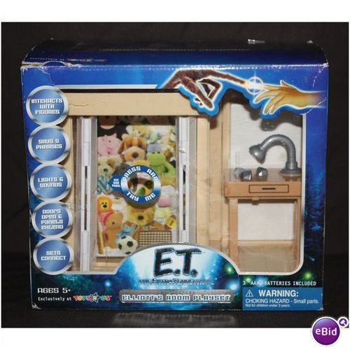 2001 Toys R Us Exclusive ET Elliotts Room Playset