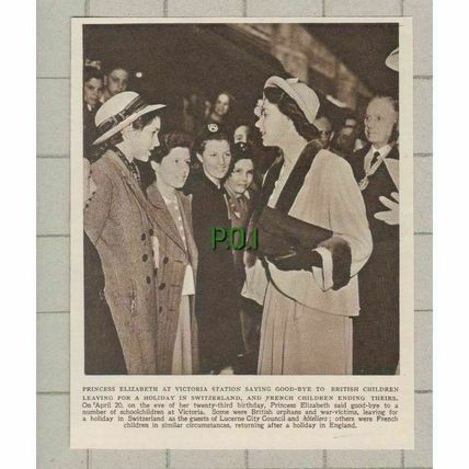 (C283) Princess Elizabeth Victoria Station Switzerland Holiday Lucerne 1949 Clip