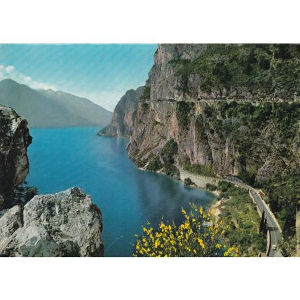 Lago di Garda Gardesana Occidentale Italy Postcard posted 1968 VGC