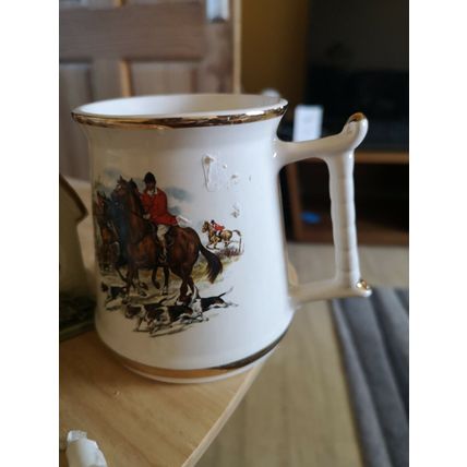 Prince William Tankard Hunting Scene