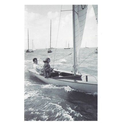 Postcard Cowes Regatta 1949 Yacht Flying Fifteen Isle of Wight - Nostalgia