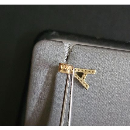 14k gold cz pendant