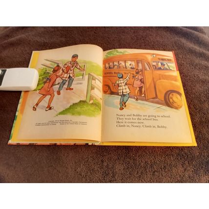 Wonder Book Let's Go To School By Annette Edwards 1954 Great Shape