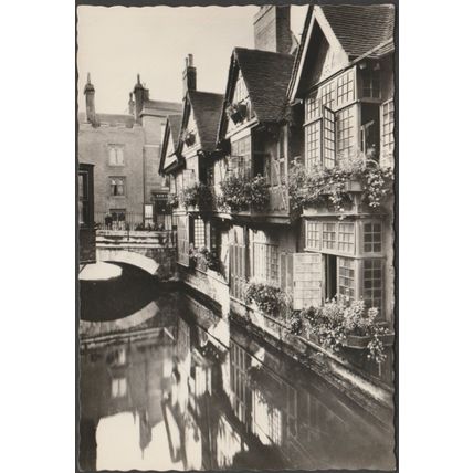 The Weavers House, Canterbury, Kent, c.1950s - Valentine's RP Postcard