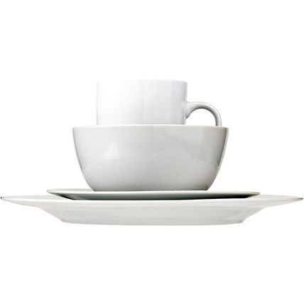 Amazon Basics 16-Piece Porcelain Kitchen Dinnerware Set with Plates, Bowls and M