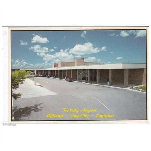 Tri City Airport Midland Bay City Saginaw Postcard (A21913)