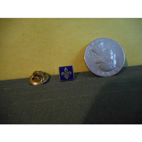 Quebec Canada Blue,Small Collector Lapel Pin,Enamel,#2