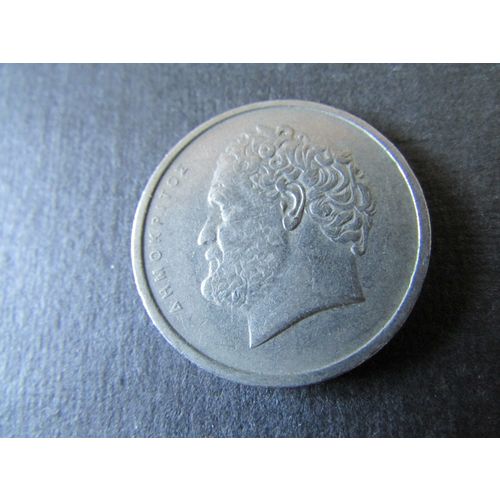 1978 GREECE TEN DRACHMAI. 2 FREE POST. Q