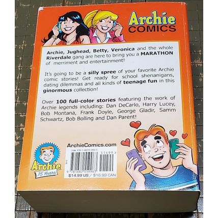 Archie 1000 Page Comic Book Spree 100+ Stories Good Condition ©2016 1st Printing