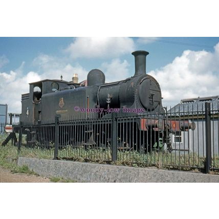 pu2044 - Engine Wroxall No.4, at Ryde St.Johns Road Shed - photograph 6x4