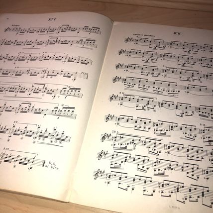 Metodo per Chitara. Guitar method. Dionisio Aguado. Berben. Italian & English