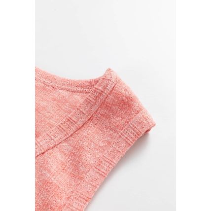 Fushia Solid Color Textured U Neck Slim Tank Top