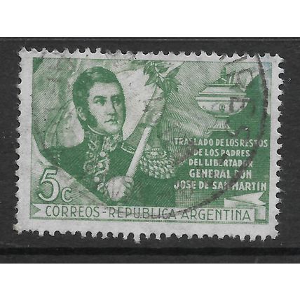 ARGENTINE REP 1947 5c GREEN GENERAL SAN MARTIN AND UPN SG 797 FINE USED#2