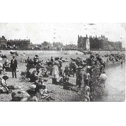 The Beach - HOVE - Sussex - Original Postcard (SUS96)