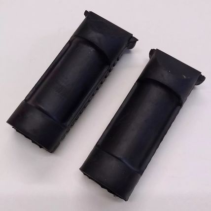 Pair of Rider Footrest Rubbers Triumph T140 1979 to 1982 F17256 F17259