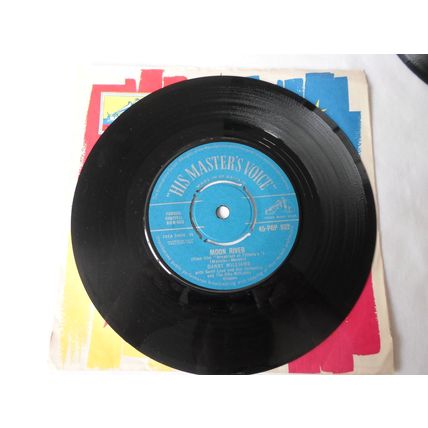 7" 1961 .DANNY WILLIAMS .MOON RIVER.HMV 45- POP 932. A WEAVER OF DREAMS.NEAR MIN