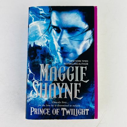 Fantasy Thriller Paperback Book Lot #1 Moning, Shane, Kenyon