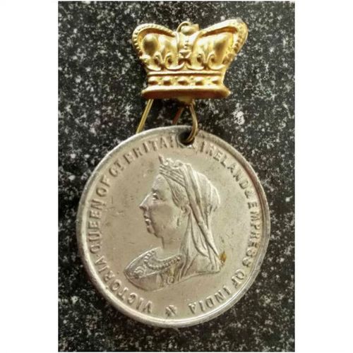 British Queen Victoria Jubilee Medal + Crown 1897 Great Britain & Commonwealth