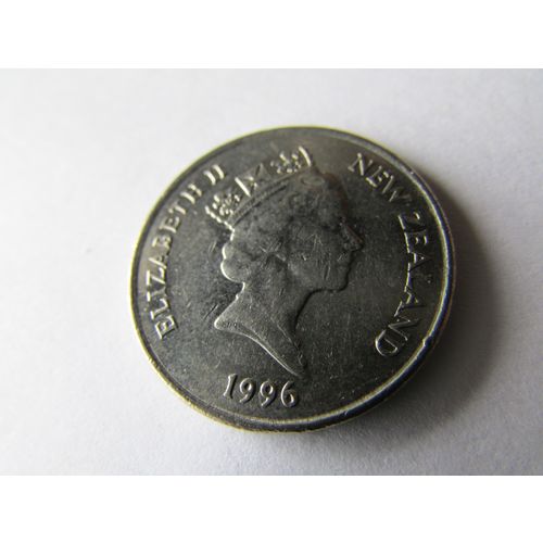 1996 QUEEN ELIZABETH II NEW ZEALAND TEN CENTS FREE POST. AO