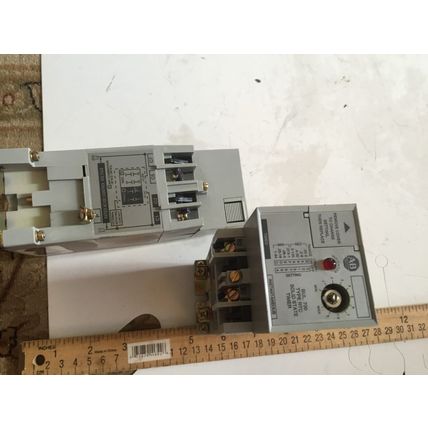 ALLEN BRADLEY 700-RTC10100U24,RTC,24V DC RELAY,INDUSTRIAL 5A/300VDC CONTACTOR,CD