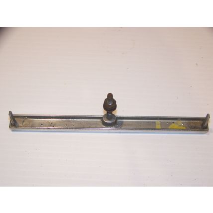 1971 1972 PLYMOUTH SATELLITE GRILL EMBLEM OEM #3442765