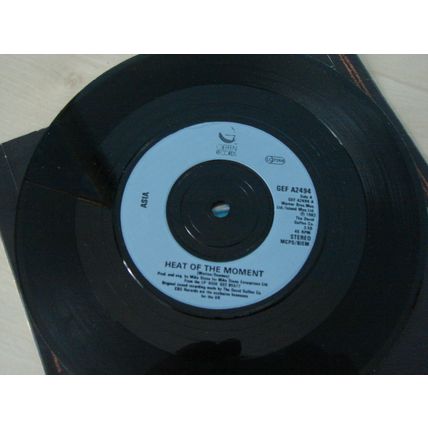 A5-ASIA-HEAT OF THE MOMENT-UK 7" SINGLE-1982-NM- Asia ‎
