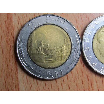 Italy 1988 500 Lire Coin (Mint ERROR) Date & R