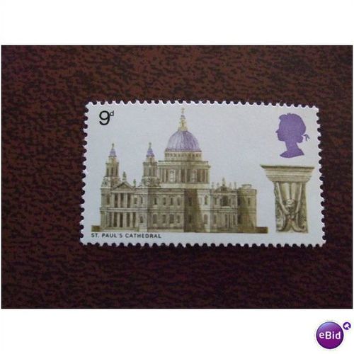 1969 GB St Paul's Cathedral unmounted mint stamp SG800