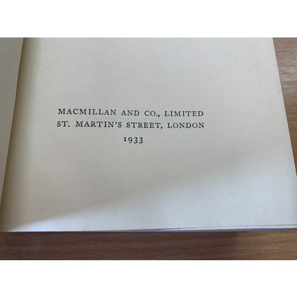 1933 HUGH WALPOLE "VANESSA" FICTION VINTAGE THICK HARDBACK BOOK (P5)