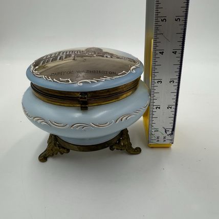 Victorian opaline Capitol Washington painted vanity trinket powder Box Antique