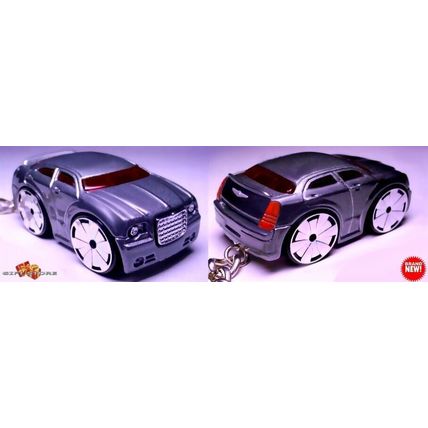 HTF RARE KEYCHAIN GRAY CHRYSLER 300C CARICATURE CUSTOM Ltd Ed GREAT GIFT