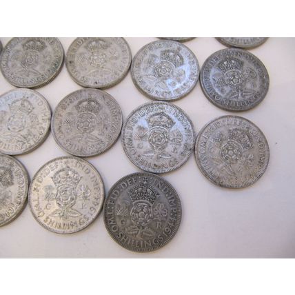 30 x CIRCULATED PRE-1947 GEORGE VI TWO SHILLING HALF-SILVER COINS 338g