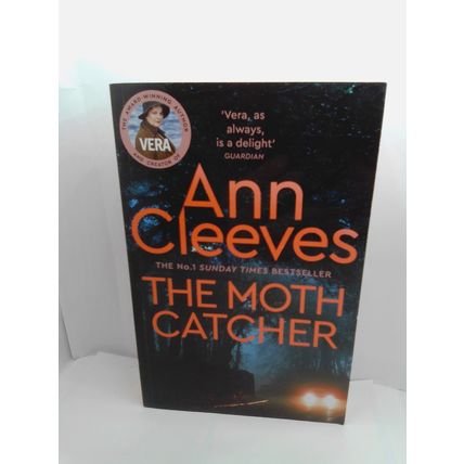 Ann Cleeves 4 Vera PBs Sea Gull / Harbour Street / Glass Room / Moth Catcher