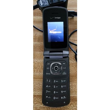 LG VX5500 Black Small Cellular Flip Phone