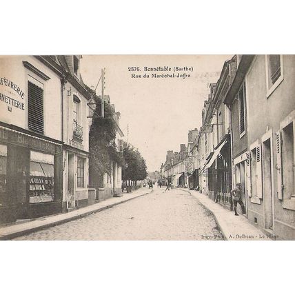 72 - Bonnétable - rue du Maréchal Joffre