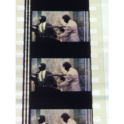 HEAT. Pk SVJ - C056d . 1 STRIP OF 5 - 35MM FILM CELLS