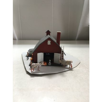 HO Scale Model Power Horse Stable (built) 4385