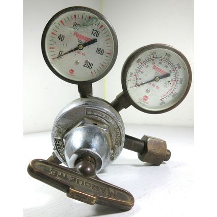 Vintage Marquette Welding Oxygen Pressure Regulator GW-6-1-10 Glass Gauges