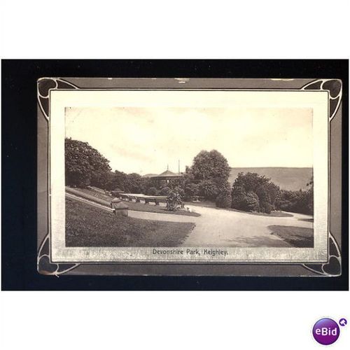 Yorkshire KEIGHLEY Devonshire Park Postcard by Schofield (V175)