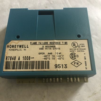 HONEYWELL R7848 A 1008,HONEYWELL INFRARED FLAME AMPLIFIER BURNER CONTROL,ER,TL