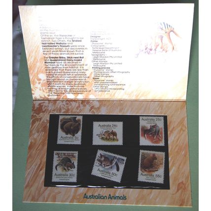 Australia 1981 Animals presentation card M set