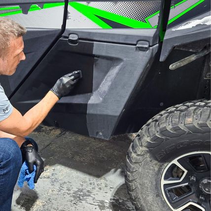 Trim Serum- Plastic Restorer for Cars- Restores Even the Most Damaged Plastic, R