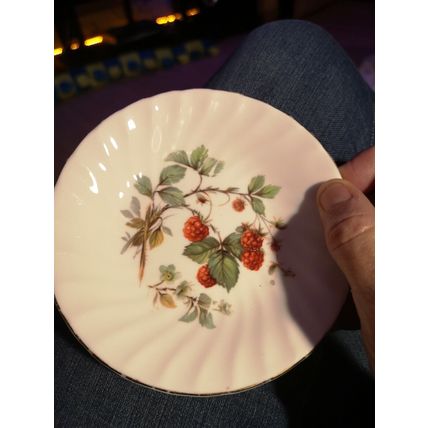 Royal Kendal Pin Dish Hedgerow Design