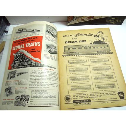 Lot of 2 Vintage Electric Trains 1952 & Model Builder Magazines 1940