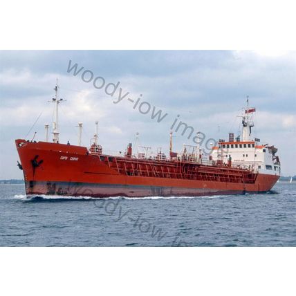 SQ1683 - Italian Gas Tanker - Capo Cervo , built 1975 - photograph 6x4