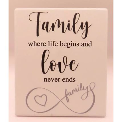 Family Where Life Begins & Love Never Ends Plaque Freetsnading & Wall 14 CM Gift