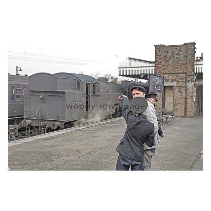 ptc7929 - Nor'hants - Engine 67789 at Woodford Halse Rail Station - print 6x4