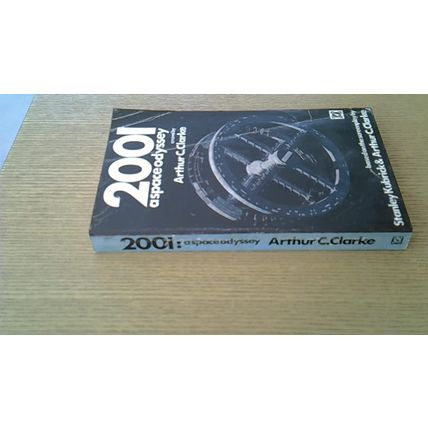 2001: A Space Odyssey. Arthur C. Clarke (Film Tie-In Paperback) VINTAGE 1973
